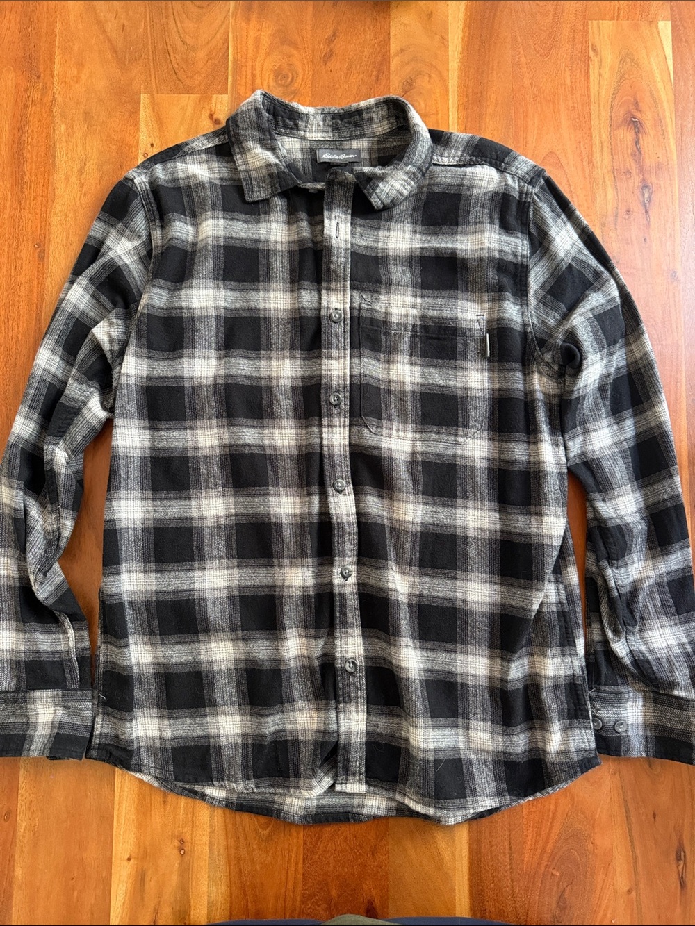 Eddie Bauer Women’s Black and White Plaid Button-Down Flannel Shirt 100% Cotton